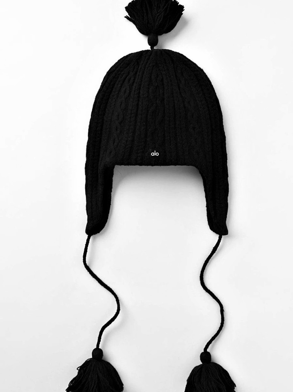 Alo Yoga Cable Knit Winter Bliss Earflap Beanie Black